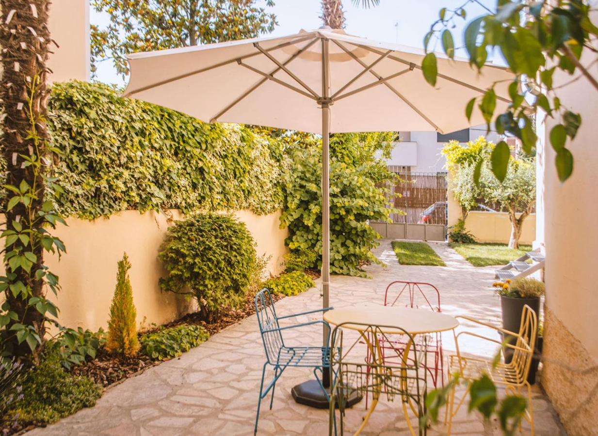 El Jardi De L'Avet Bed and Breakfast Lleida Exteriör bild